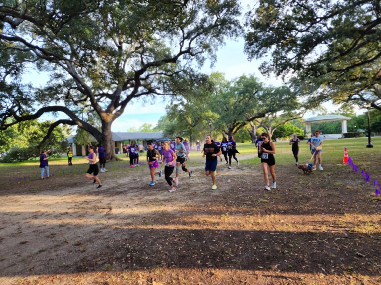 Verizon Takes Part in New Orleans Family Justice Center’s 5K Walk