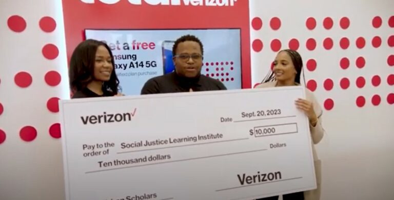 Total by Verizon in Inglewood, CA